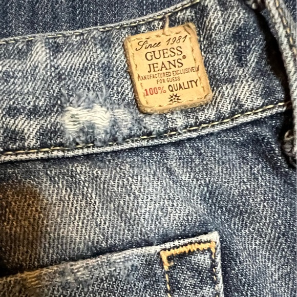 ⭐️Guess Bootcut Jeans - Picture 5 of 8